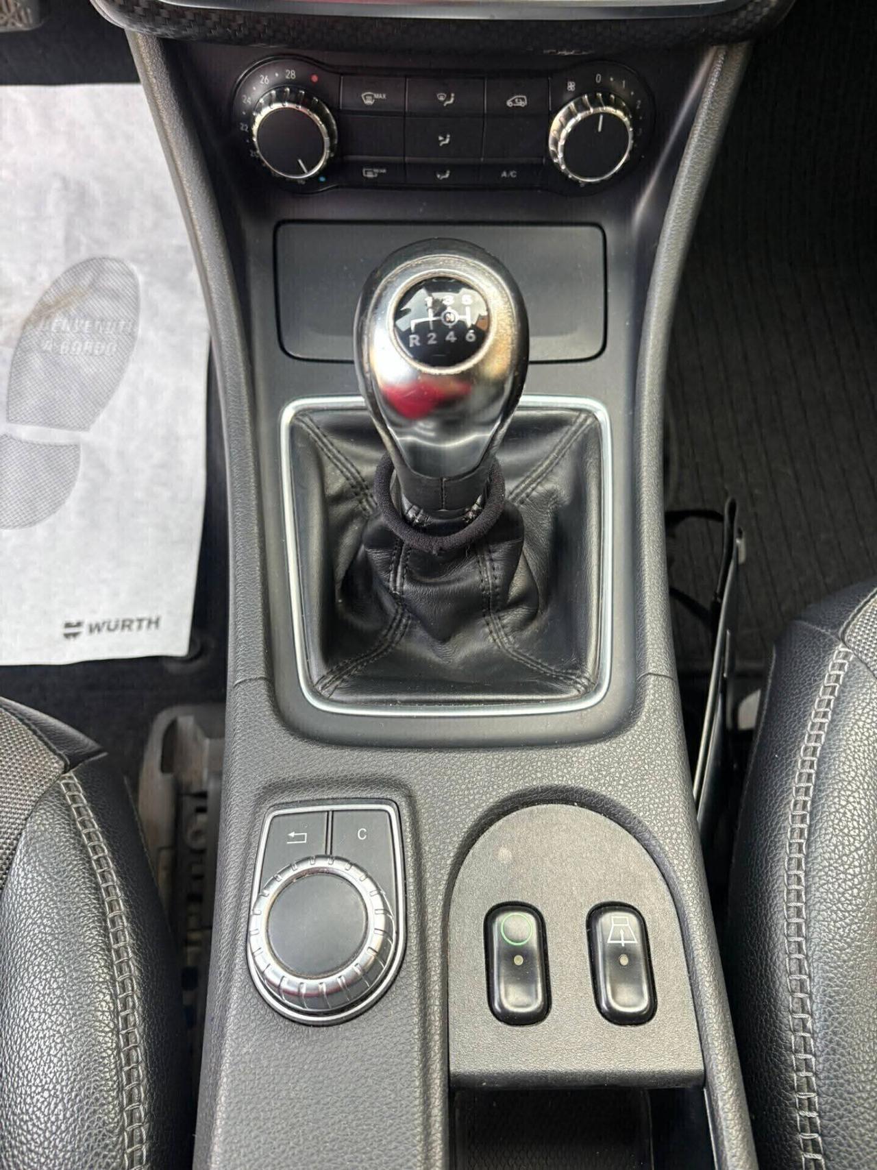 Mercedes-benz GLA 200 CDI Sport/,\^^