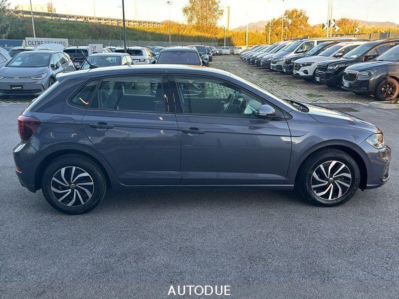 Volkswagen Polo VI 2022 1.0 tsi Life 95cv
