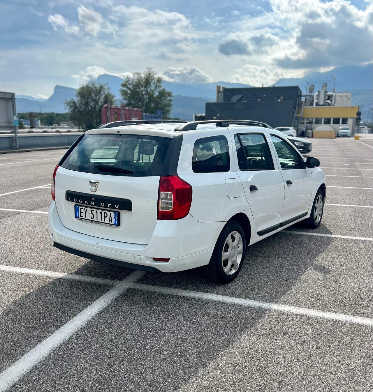 Dacia Logan MCV 1.5 dCi 75CV Neopatentati 2015