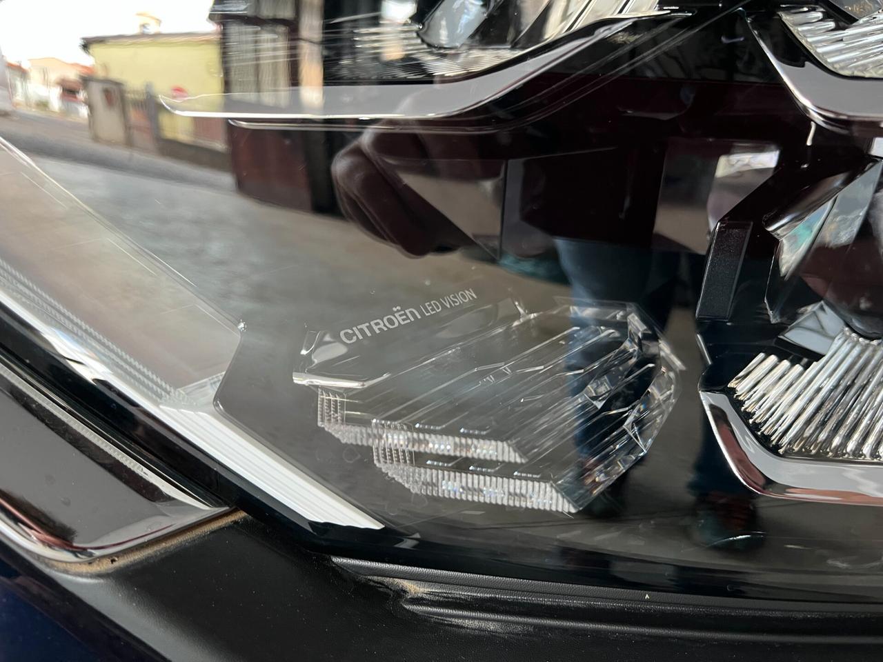 Citroen C4 1.2cc PURETECH 130cv PLUS - SOLO 4.500KM