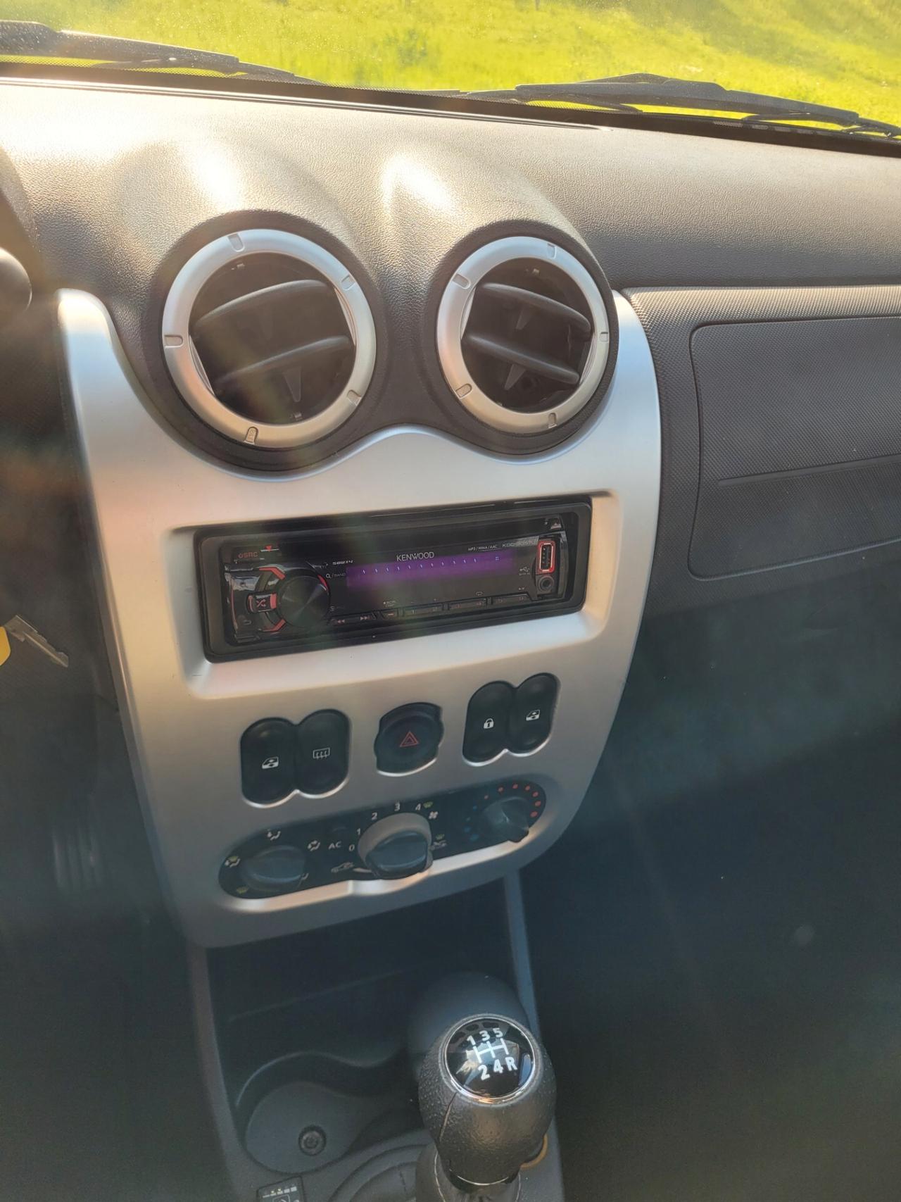 Dacia Sandero 1.4 BENZINA E GPL
