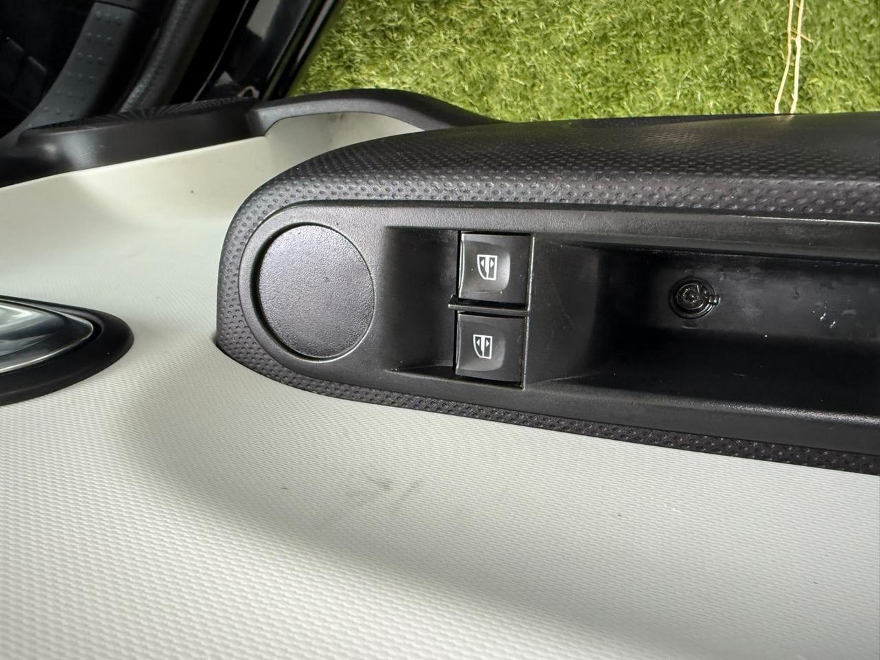 Renault Twingo SCe 65 CV Intens