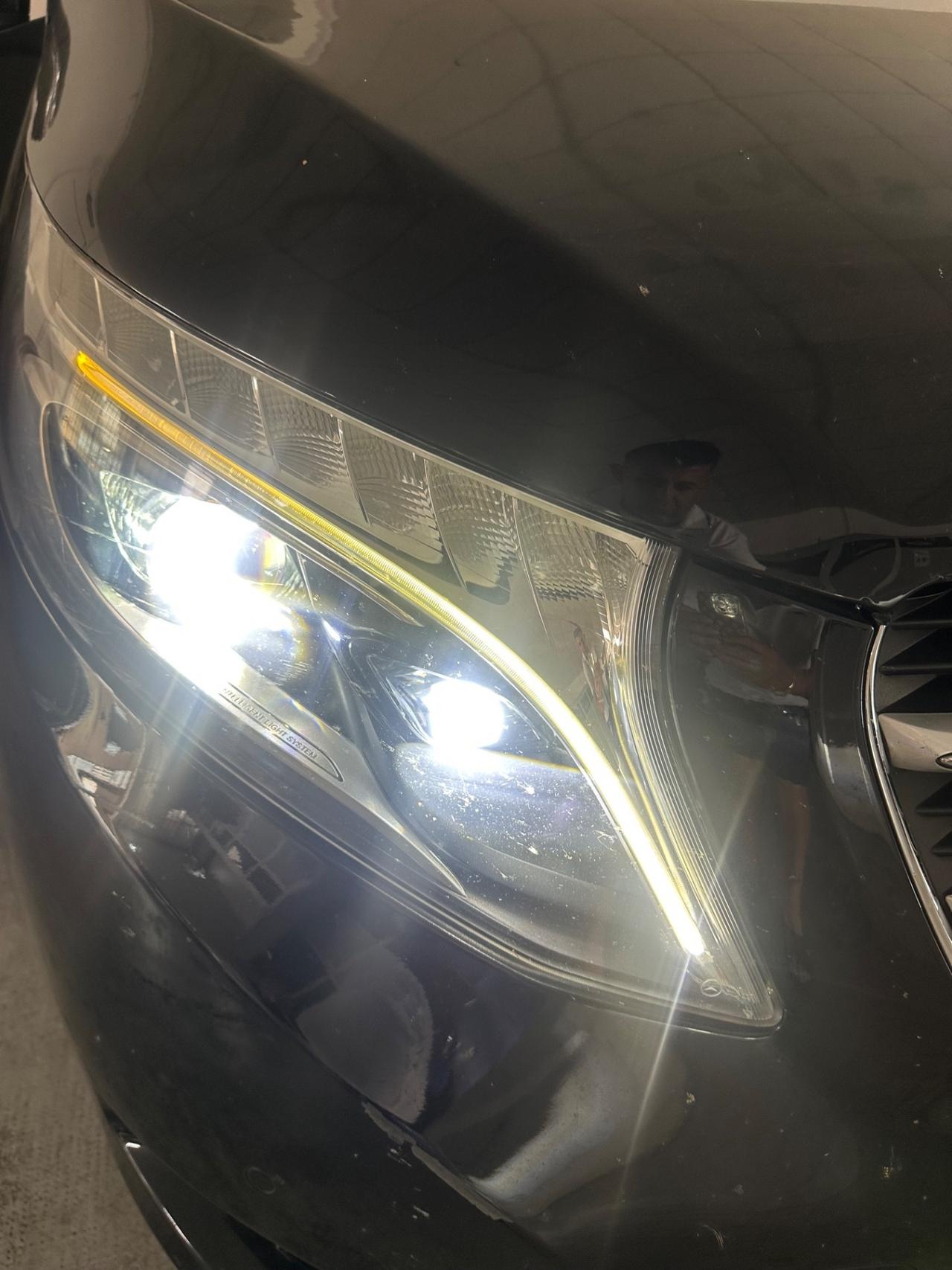 Mercedes-benz V 250 d Automatic Premium Extralong
