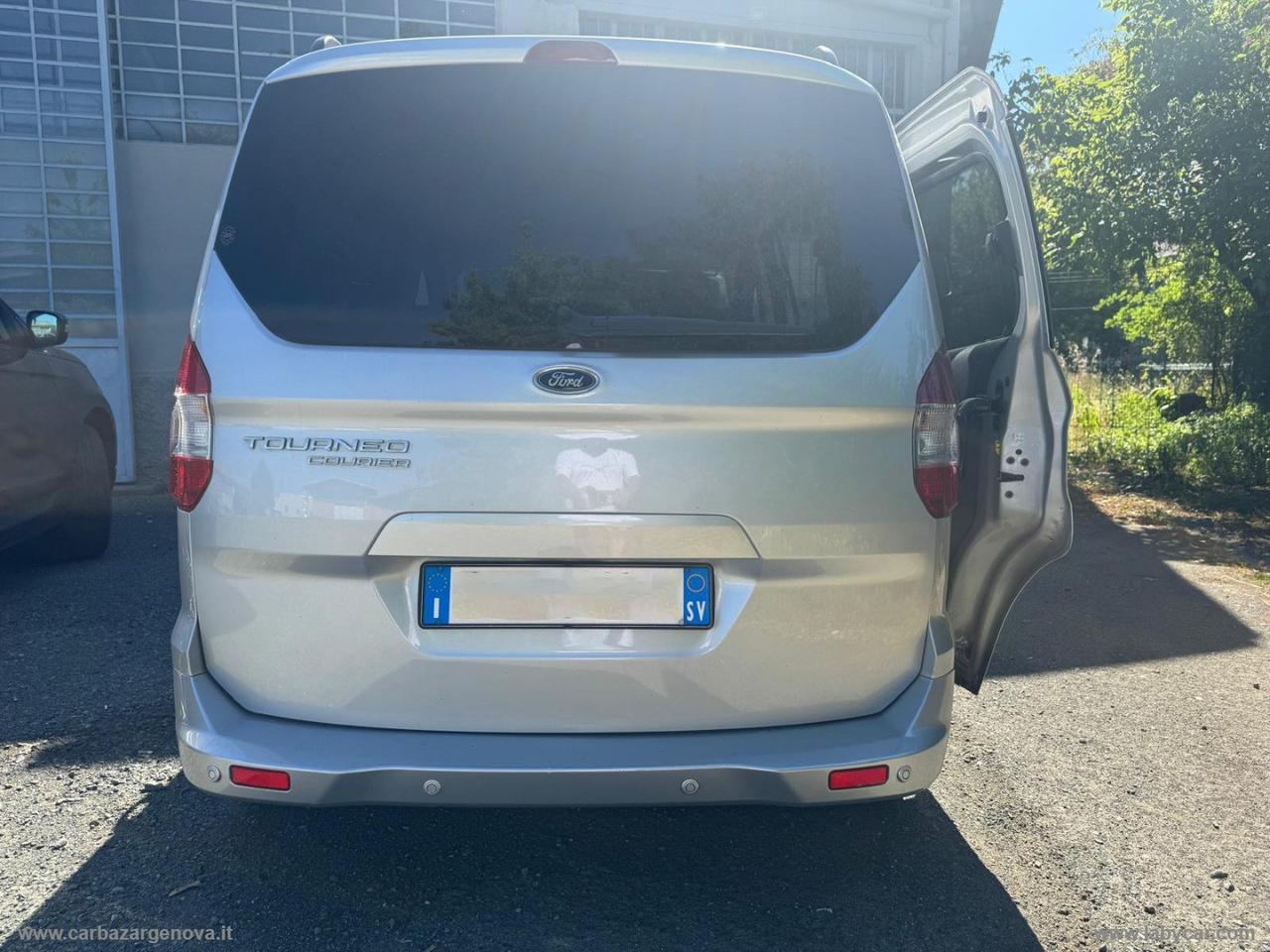 FORD Tourneo Courier 1.5 TDCI 75 CV Titanium