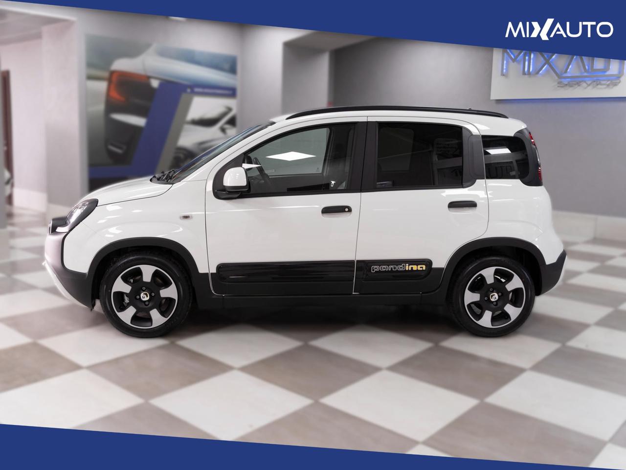 Fiat Panda Pandina Cross 1.0 Firefly Hybrid S&S 70CV