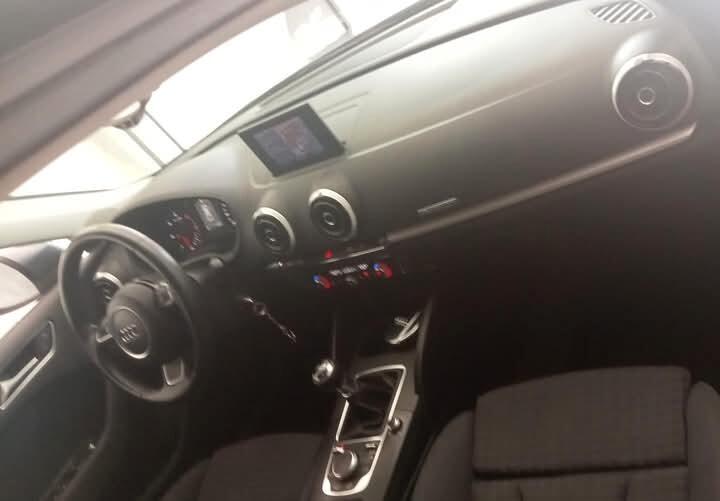 Audi A3 SPB 2.0 TDI S tronic Ambiente