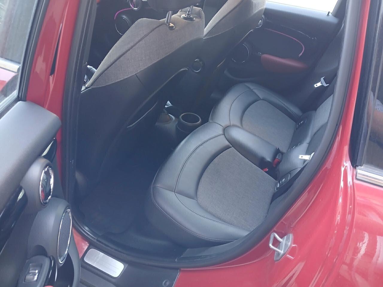 Mini 1.5 Cooper D 5 porte