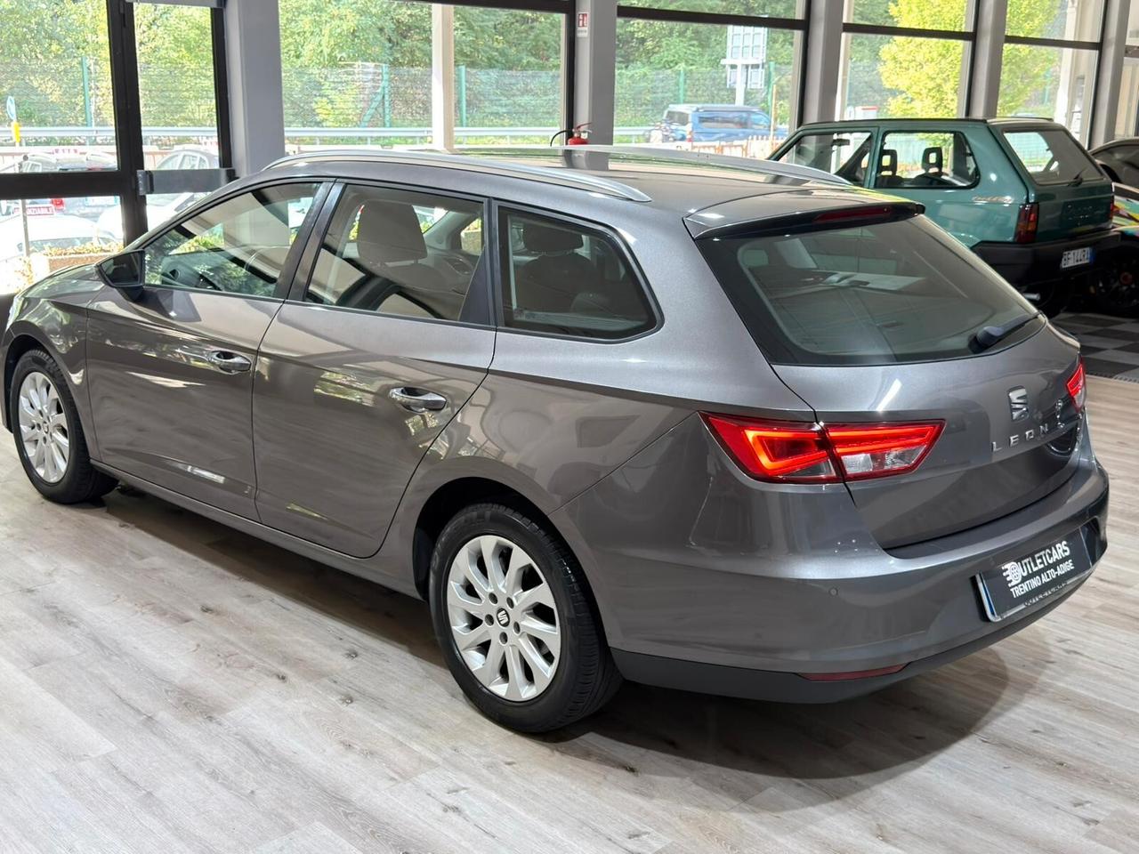 SEAT LEON ST 1.6TDI 110cv BUSINESS LED 2016