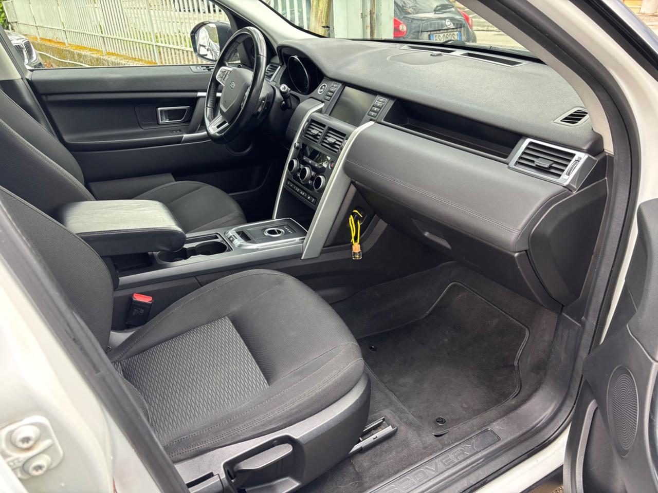 Land Rover Discovery Sport Discovery Sport 2.0 TD4 180 CV AUTOMATICO