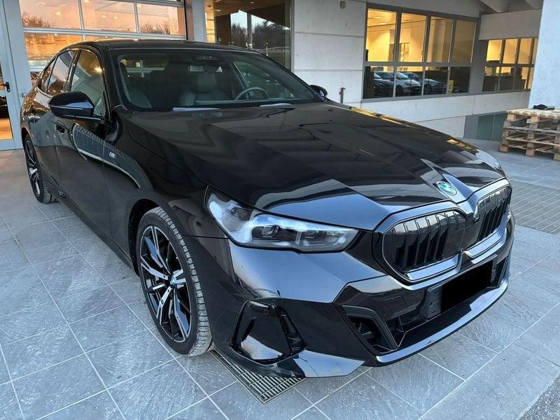 BMW Serie 5 520d 48V xdrive MSport Pro auto