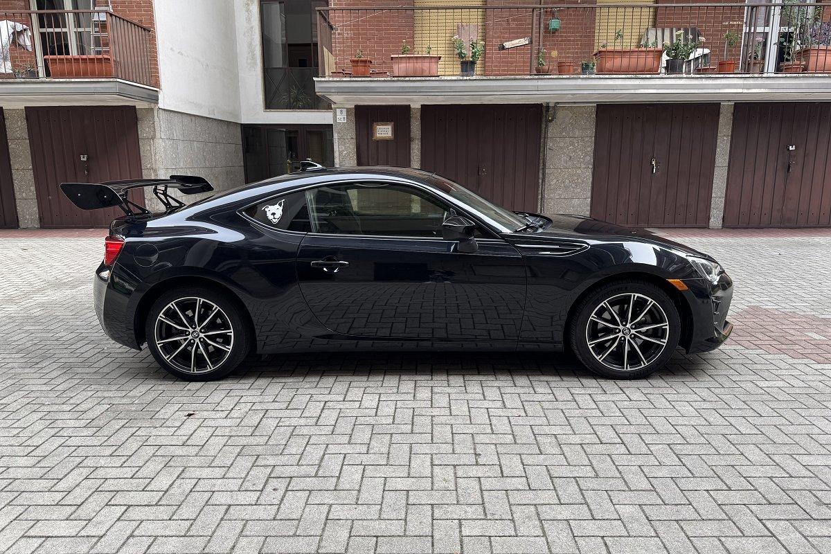 TOYOTA GT86 2.0 AT Rock&Road