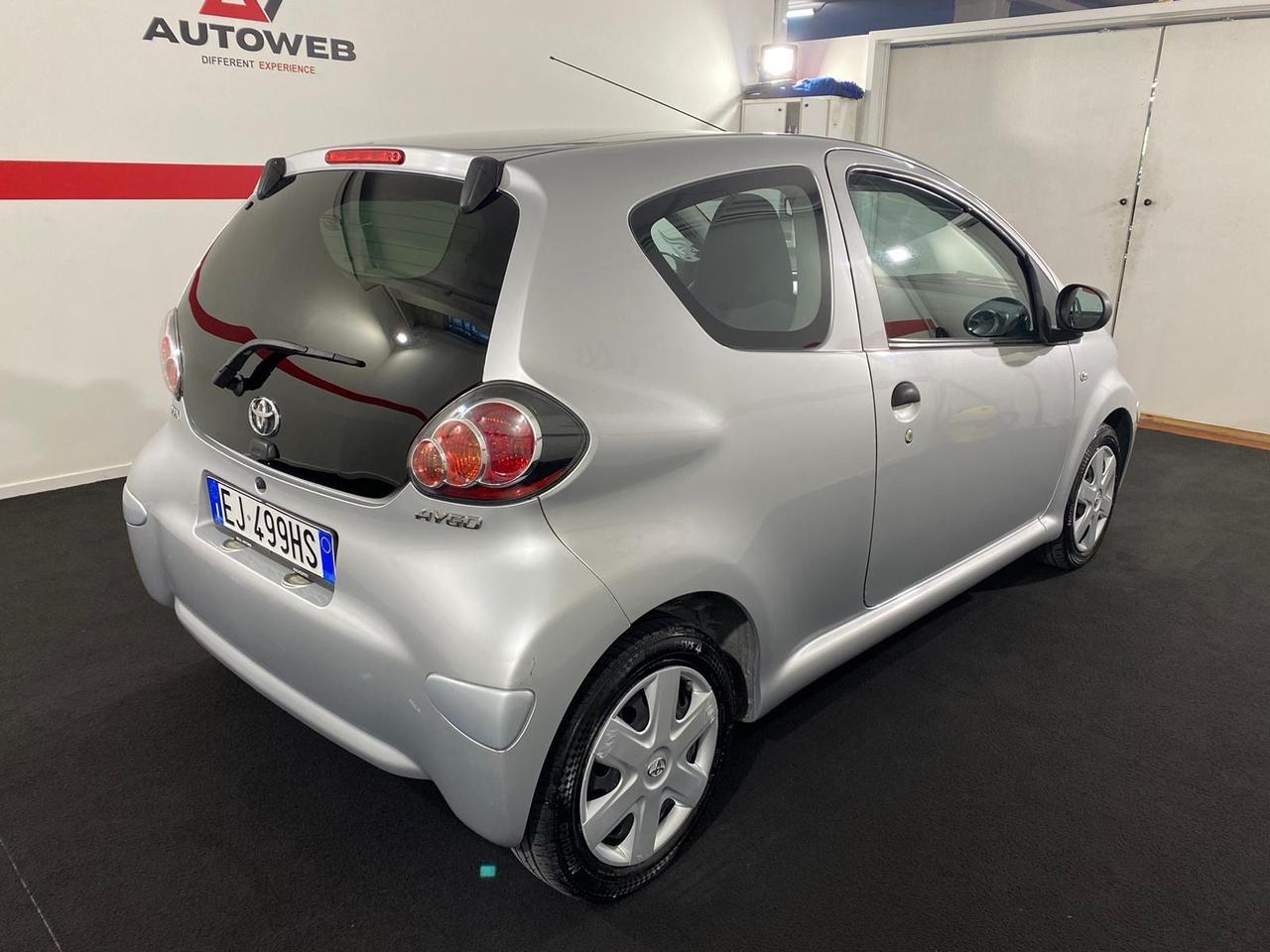 Toyota Aygo 1.0 12V VVT-i 3 porte* NEOPATENTATI *