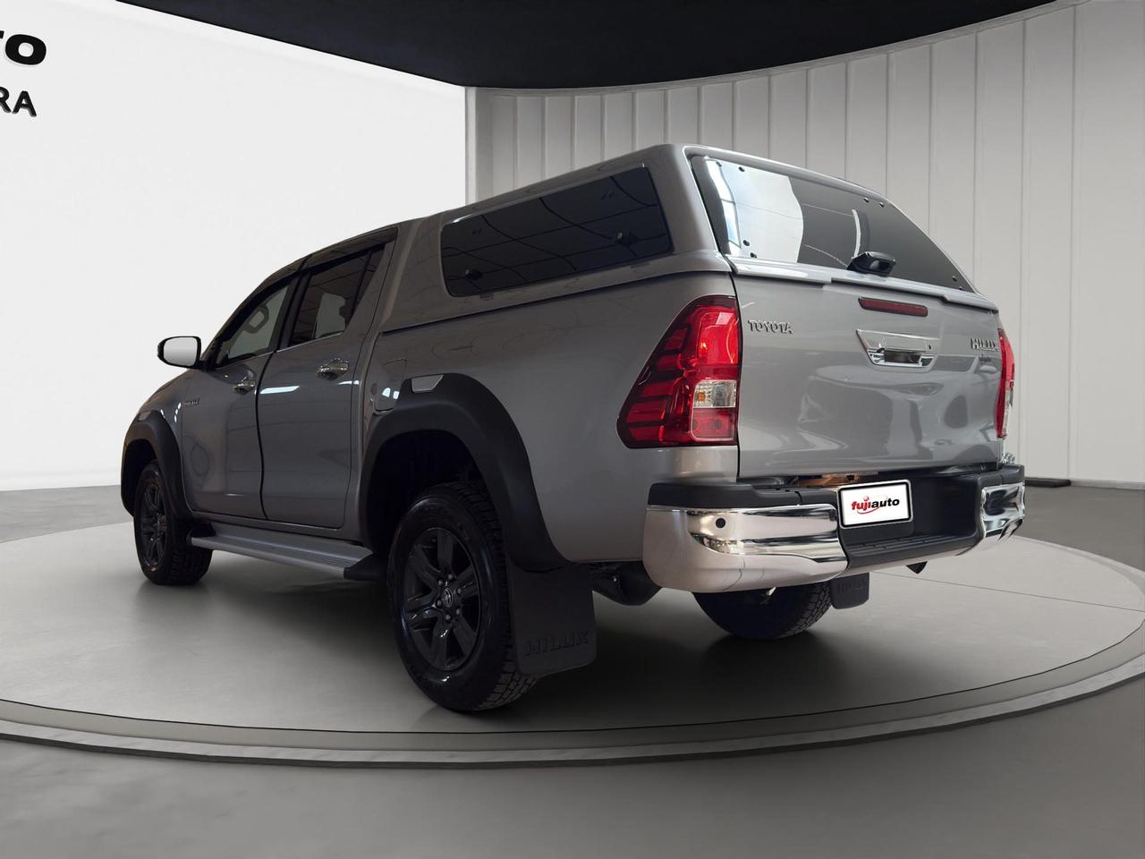 Toyota Hilux 2.4 d-4d double cab Lounge auto