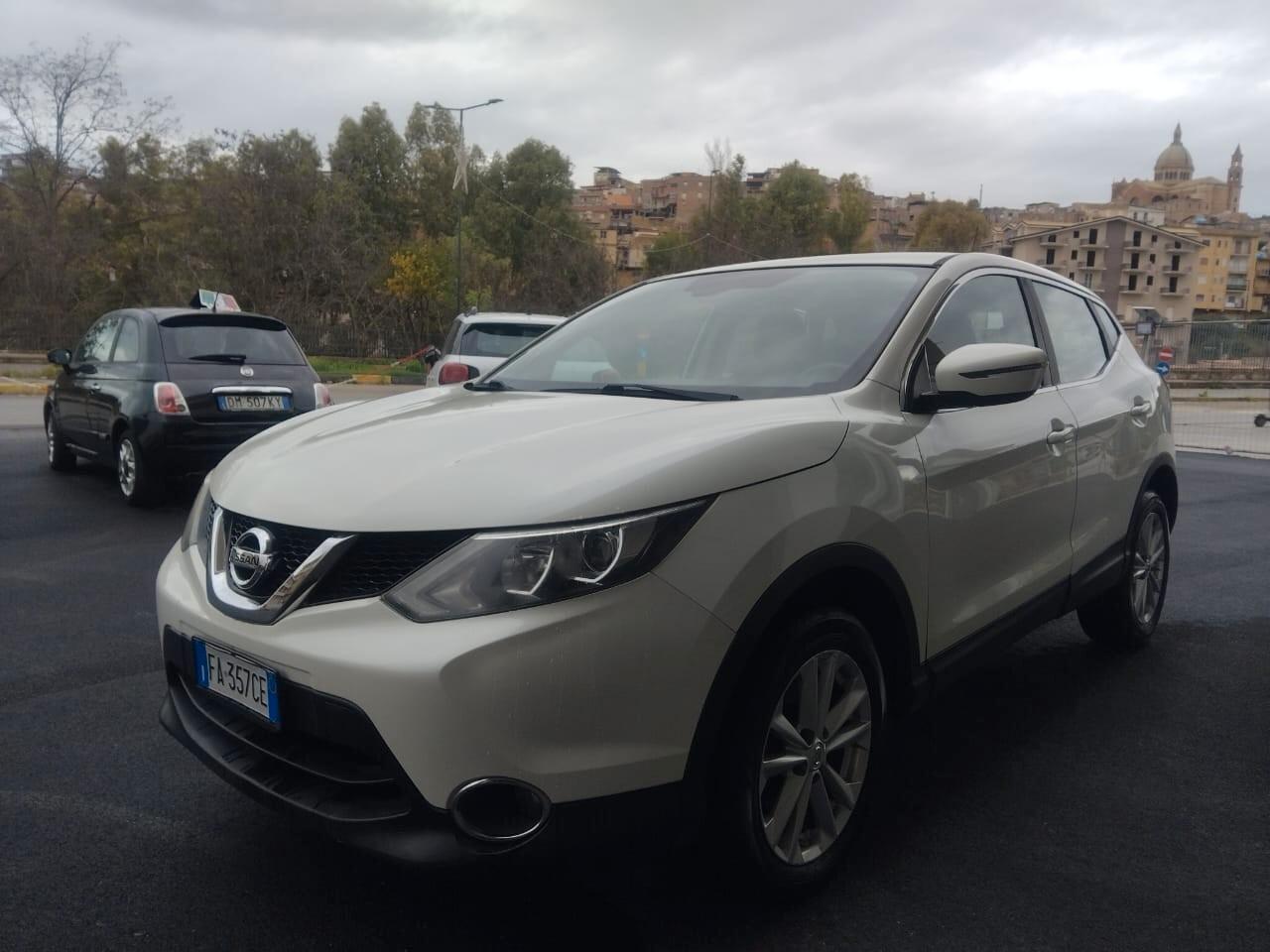 Nissan Qashqai 1.5 dCi Acenta