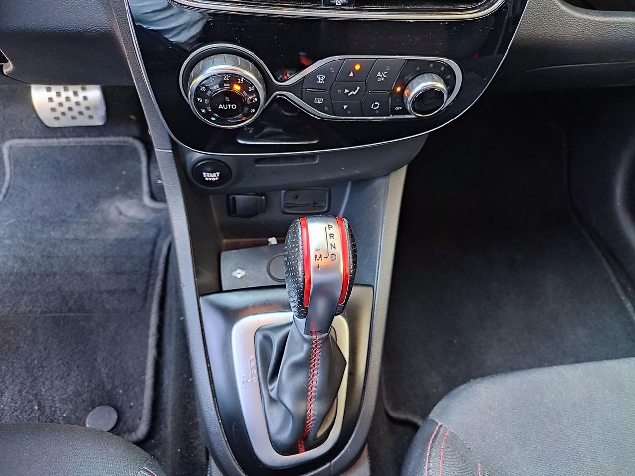 Renault Clio GT Line 1.6 Turbo TCe 220 R.S. Trophy