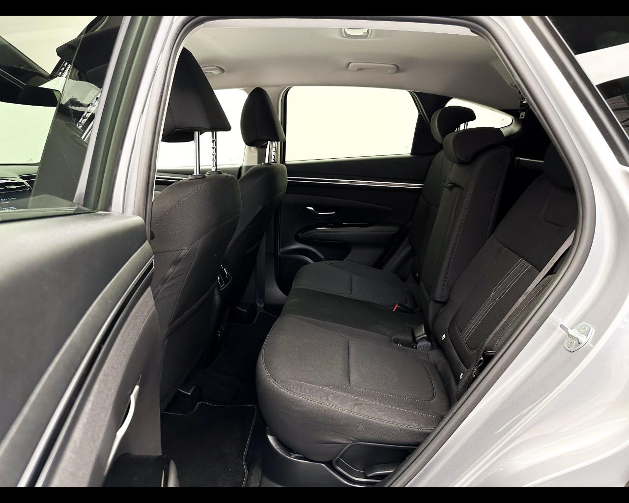 HYUNDAI TUCSON PE 1.6HEV AT 4WD EXELLENCE