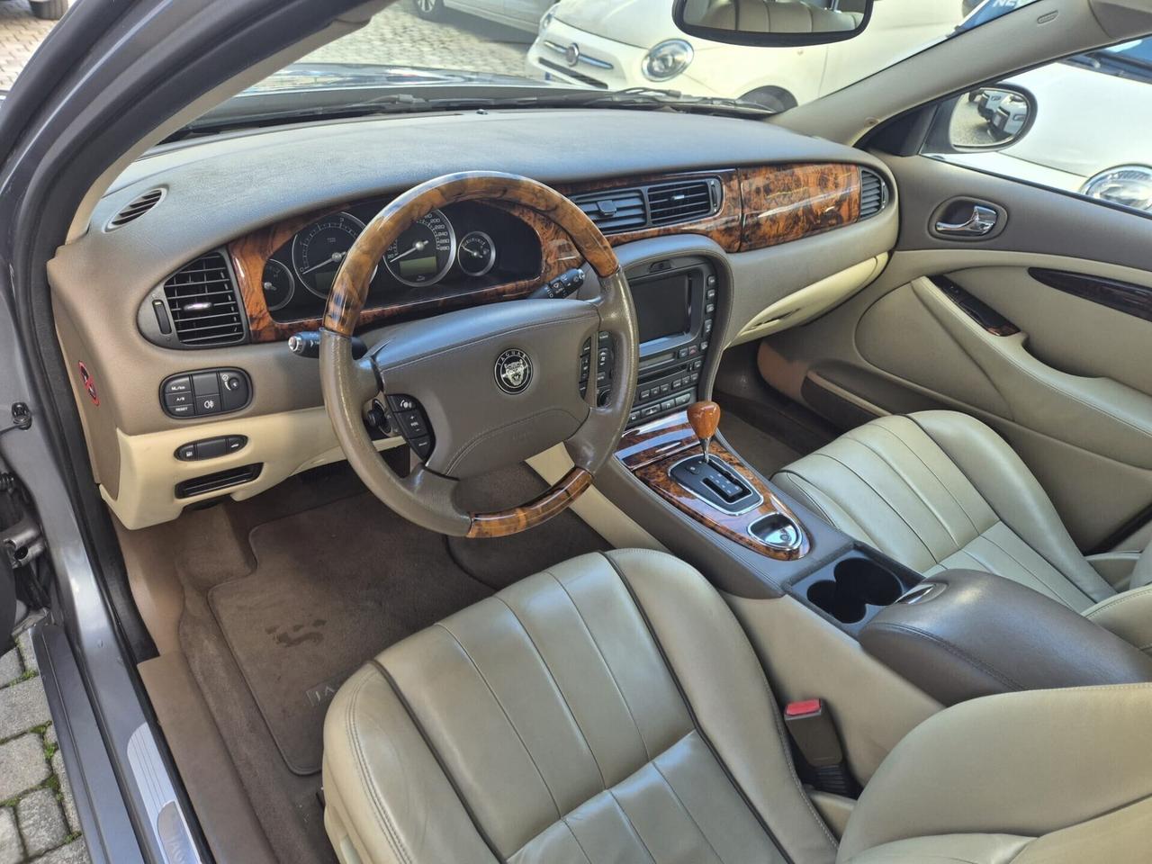 Jaguar S-Type 2.7 diesel V6 Executive- cambio auto