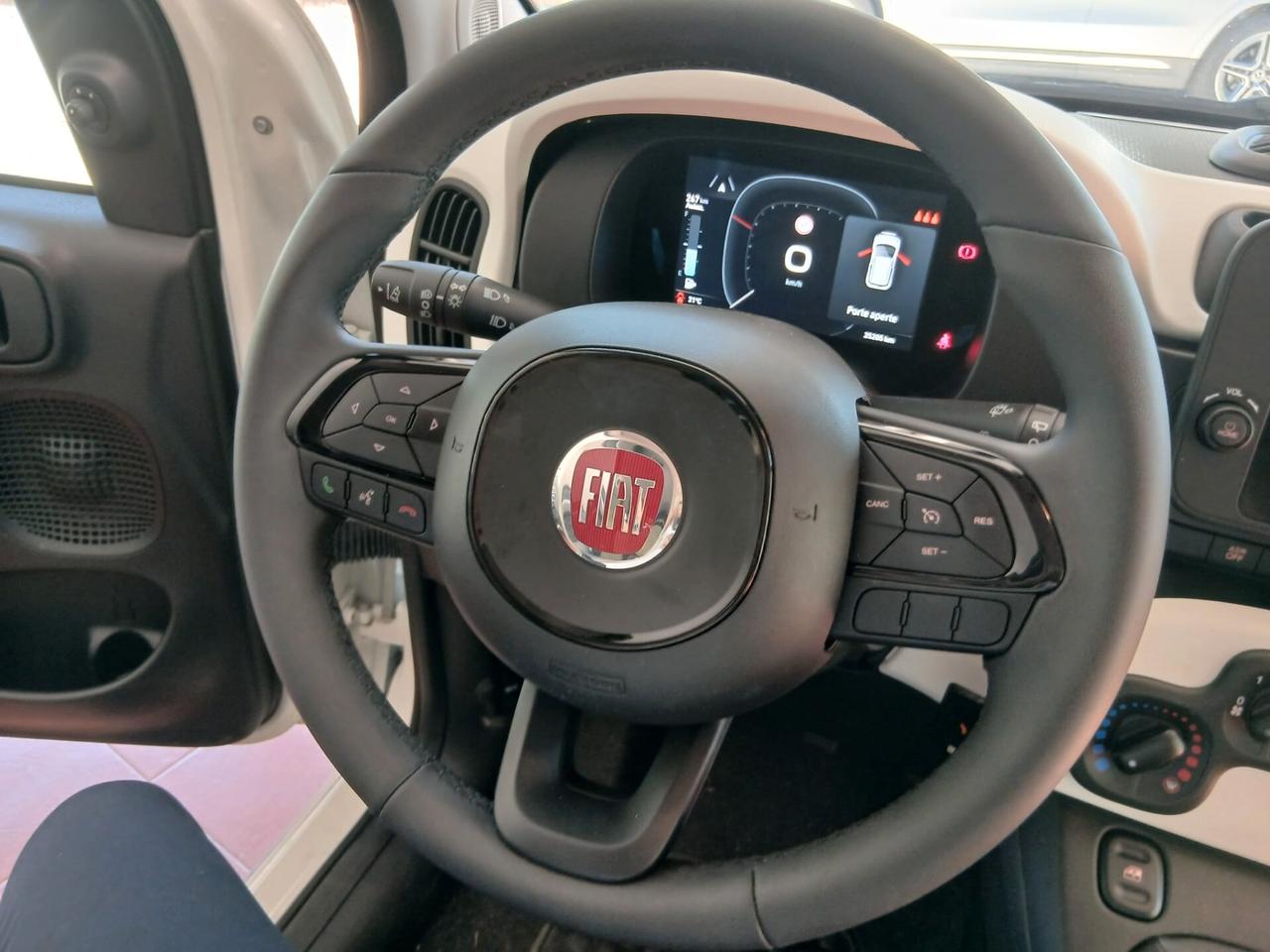 Fiat Panda Pandina 1.0 FireFly 65 CV Hybrid Cross