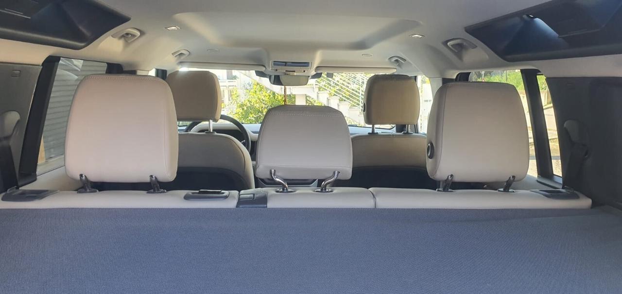 Land Rover Defender 110 3.0D I6 200 CV AWD Auto X-Dynamic SE