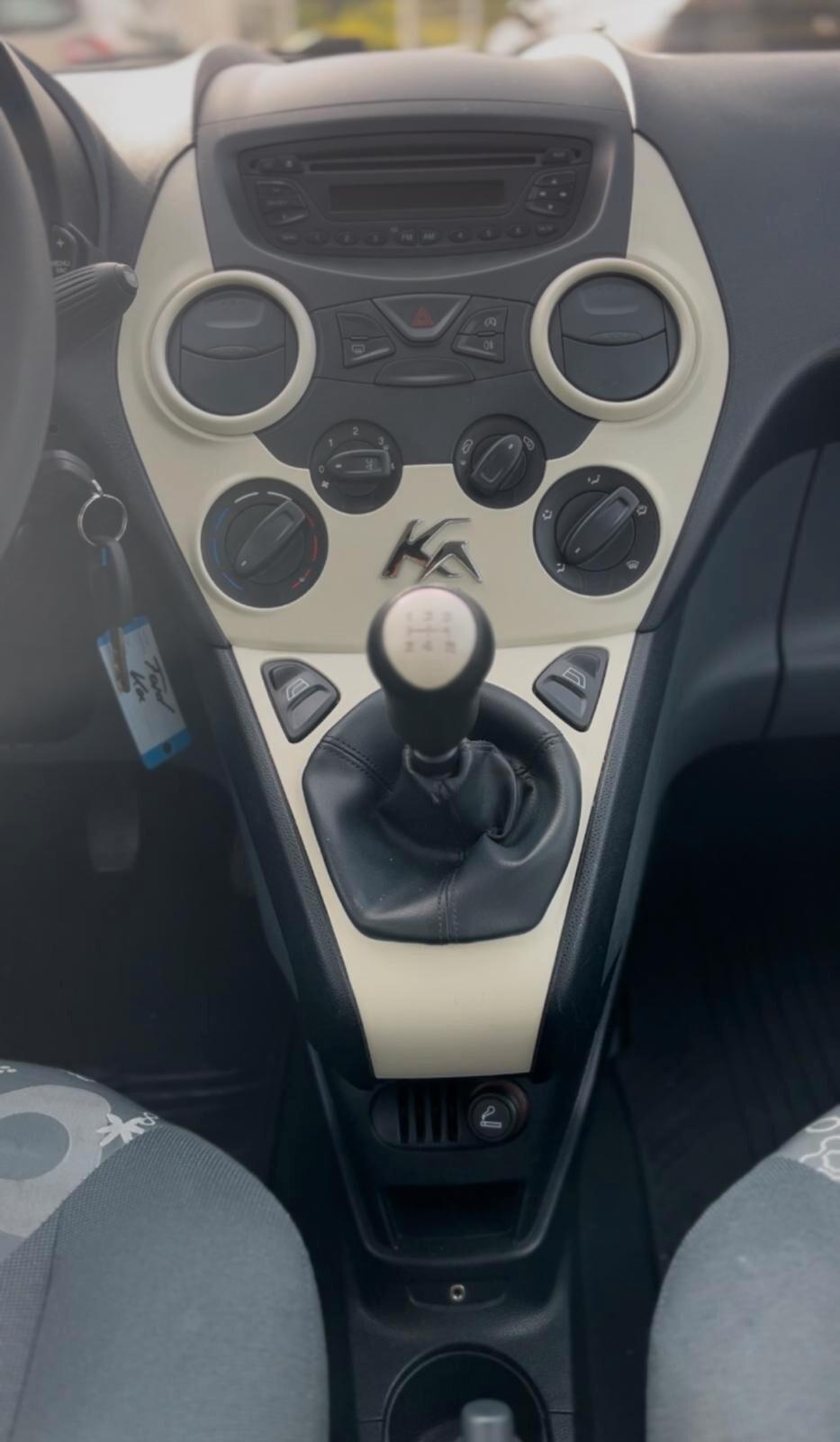 Ford Ka Ka+ 1.2 8V 69CV Titanium