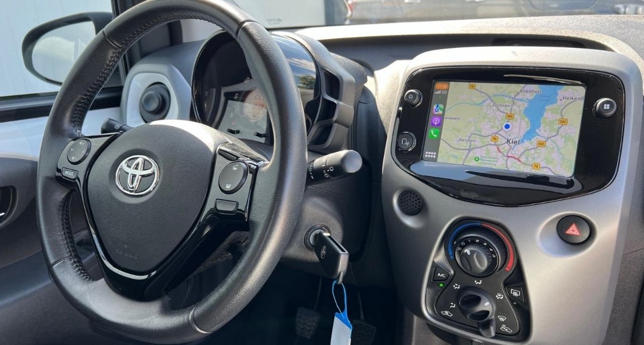 Toyota Aygo 1.0 VVT-i 72 CV 5 porte x-play Manuale