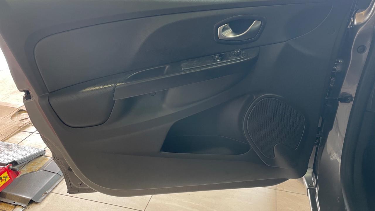 Renault Clio dCi 8V 75CV 5 porte Energy Zen