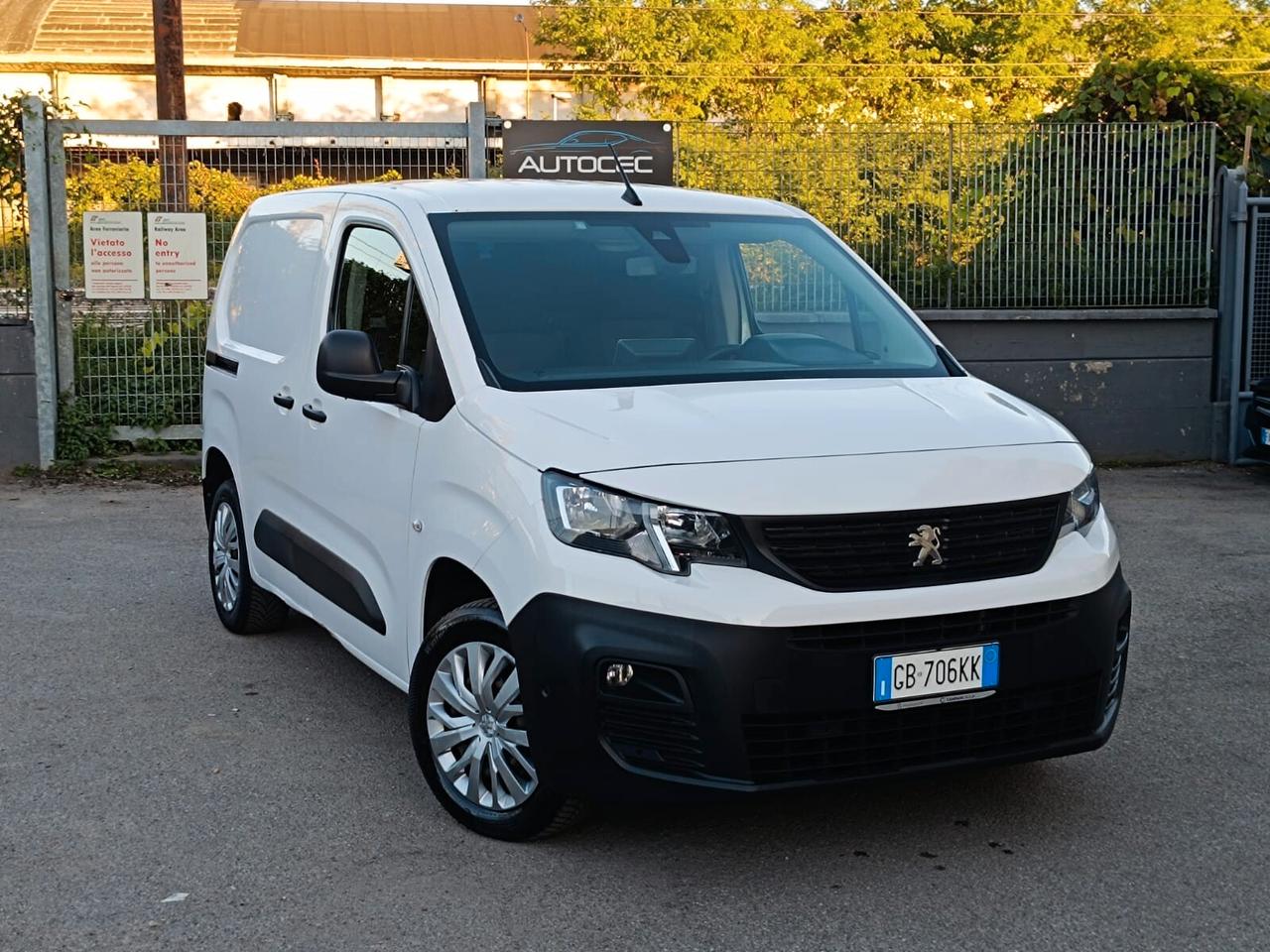Peugeot Partner BlueHDi 130 EAT8 S&S PC Furgone Premium