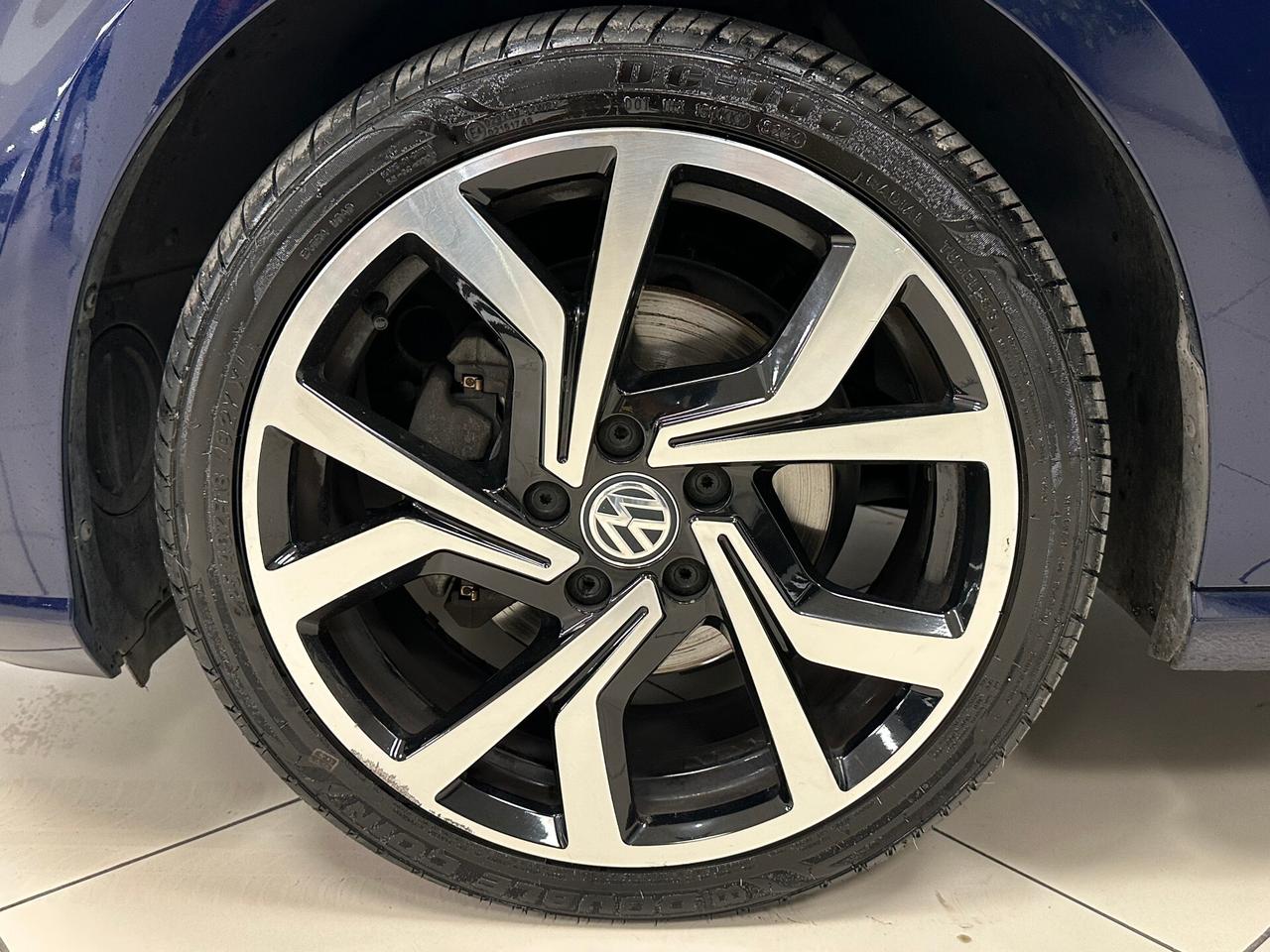 Volkswagen Golf 1.6 TDI 115 CV 5p.DSG Executive BlueM 2019