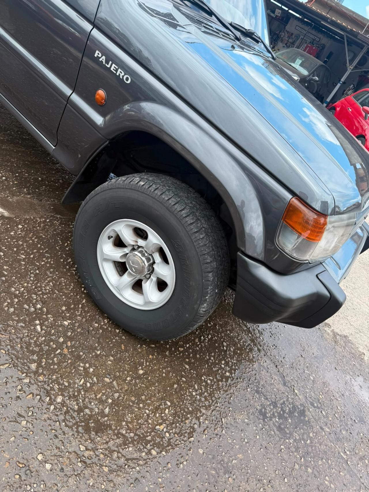 Mitsubishi Pajero 2.5 TDI Metal-top SS GLX Comfort