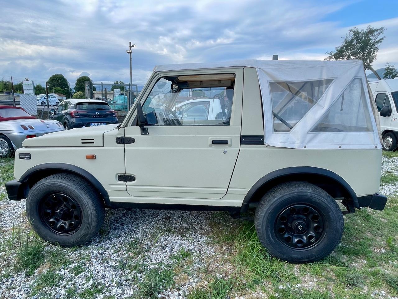 Suzuki SJ Samurai SJ410 Cabriolet Sport