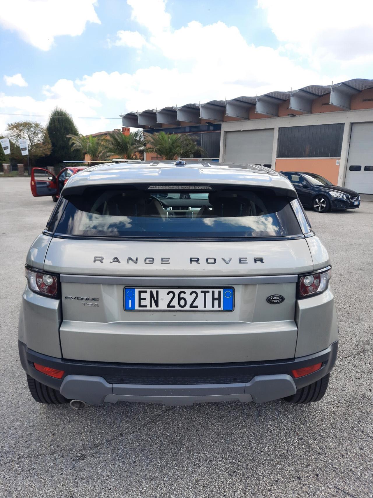 Land Rover Range Rover Evoque Range Rover Evoque 2.2 TD4 5p. Dynamic