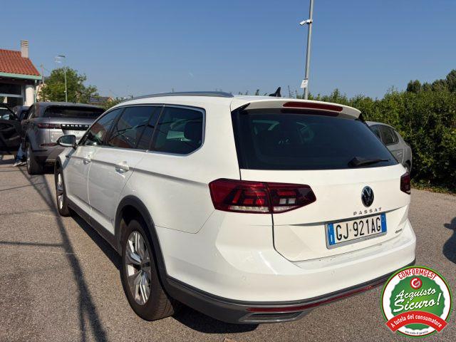 VOLKSWAGEN Passat Alltrack 2.0 TDI SCR DSG Business