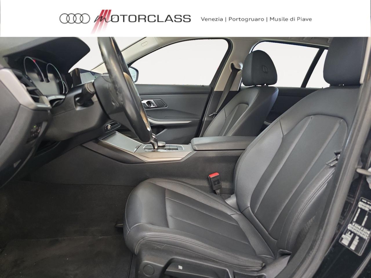 320d Touring Auto