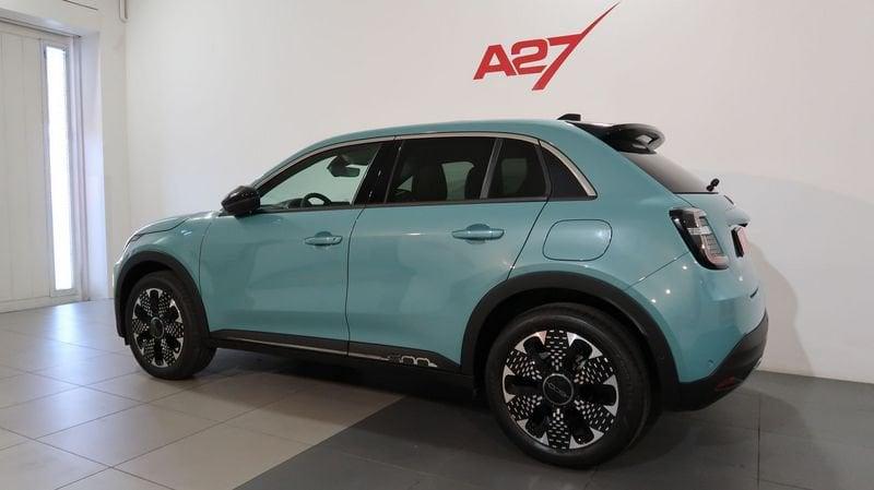 FIAT 600 600 1.2 hybrid La Prima II 145cv auto