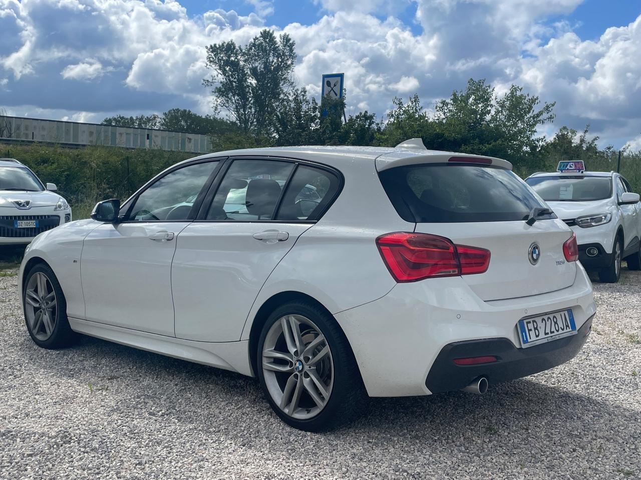 Bmw 116 116d 5p. Urban