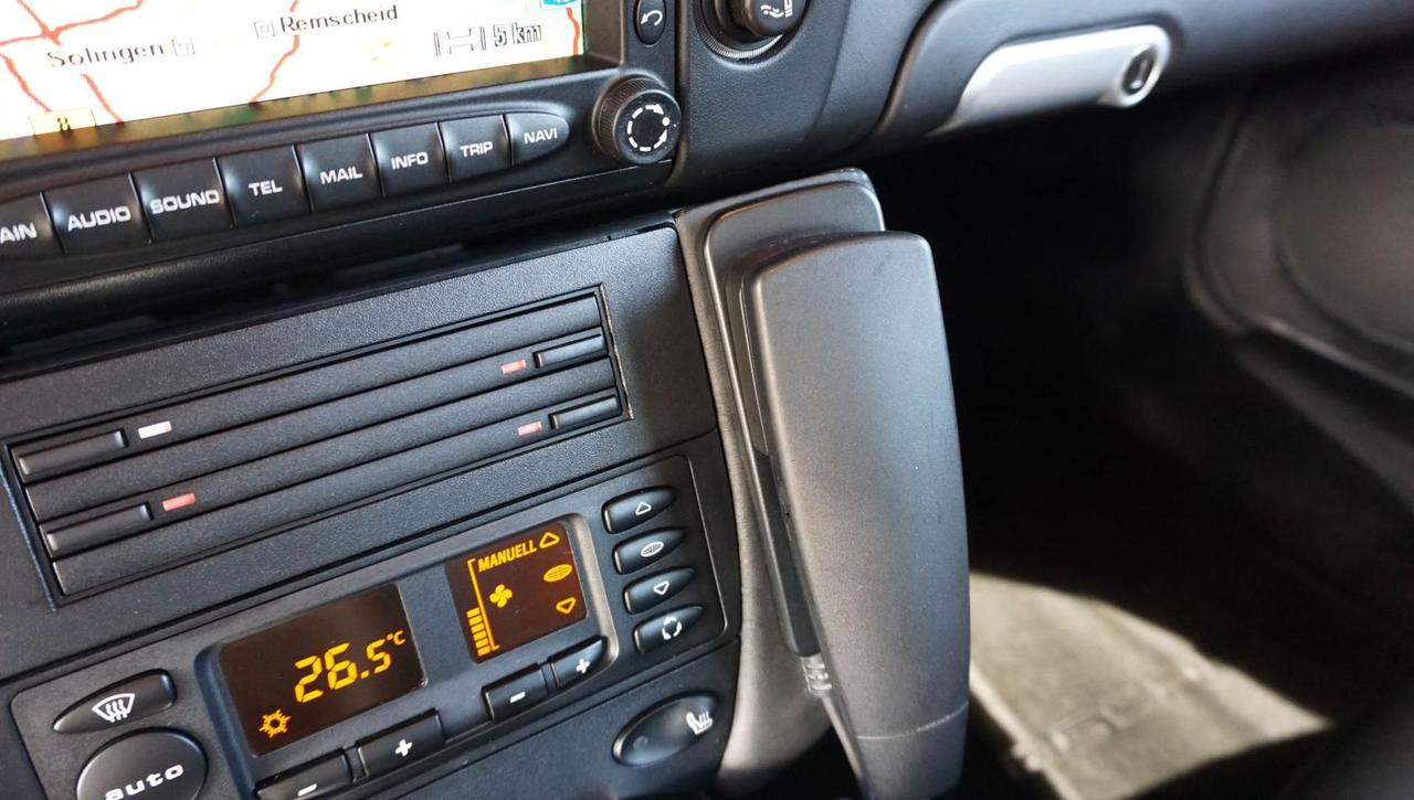 Porsche 911 Carrera 4S cat Coupé