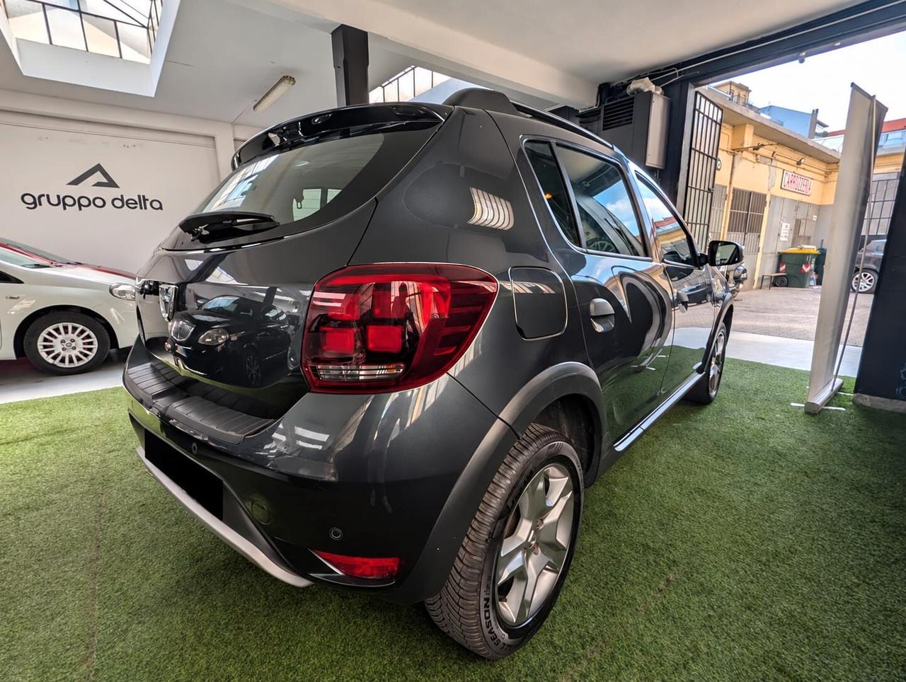 Dacia Sandero Stepway 0.9 TCe Techroad
