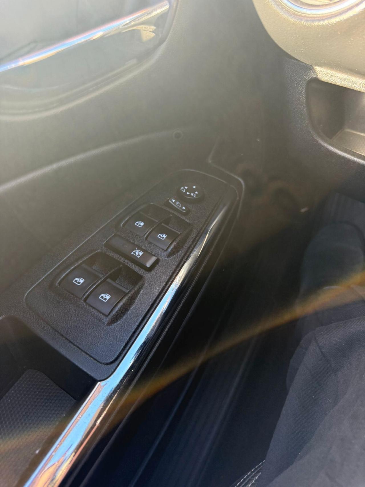 Lancia Delta 1.6 MJT DPF Gold