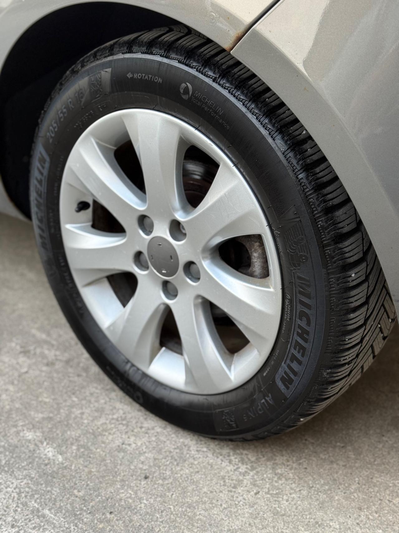 Opel Meriva 1.4 Turbo 140CV Cosmo