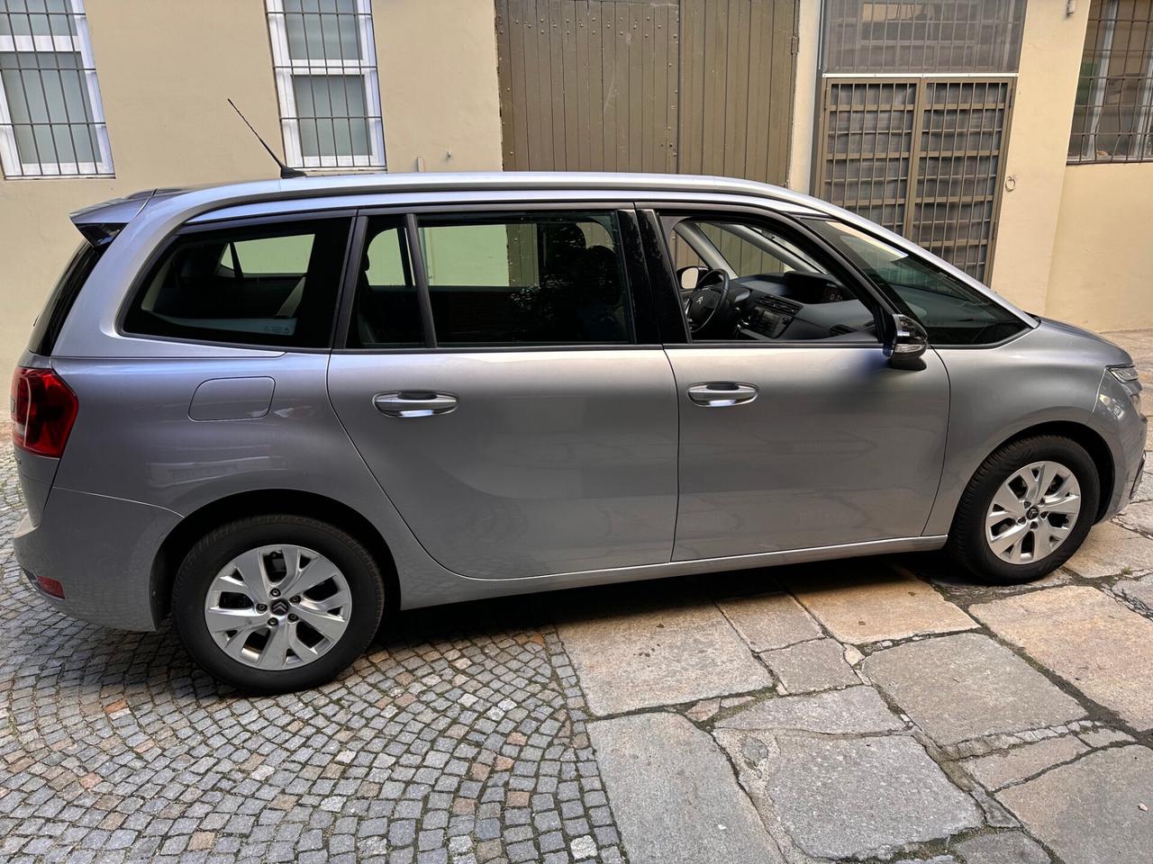 Citroen C4 (NO BLOCCHI) 7 POSTI - NAVIGATORE