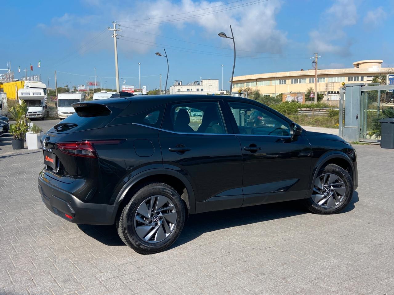 Nissan Qashqai 1.3 mhev Business 2wd 158cv xtronic