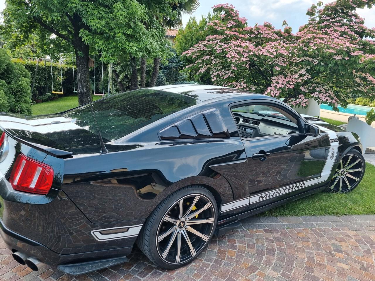 Ford Mustang 4.0cc V6 213cv NO SUPRBOLLO!!!!