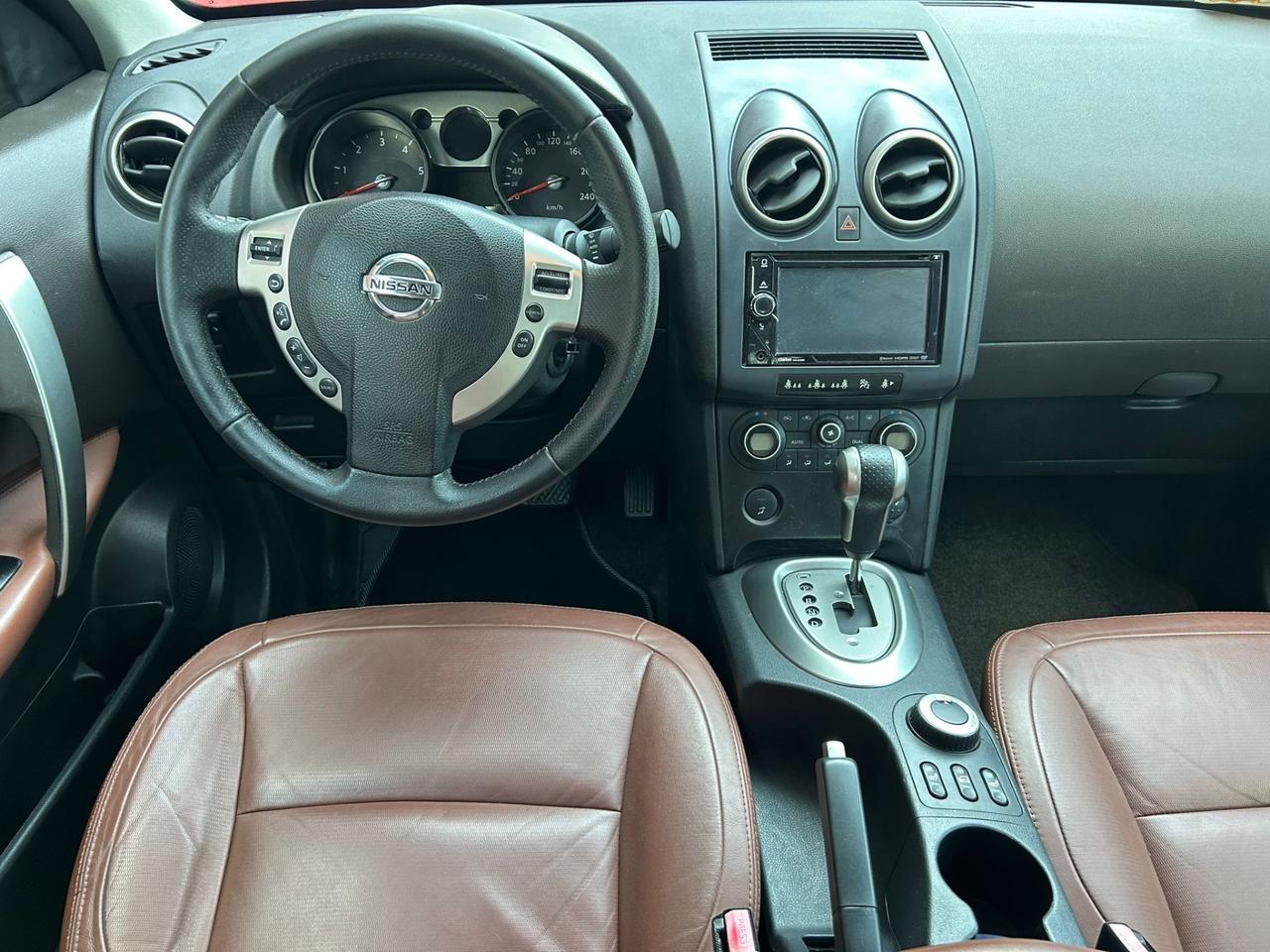 Nissan Qashqai 2.0 dCi DPF 4WD Tekna