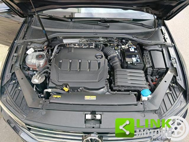 VOLKSWAGEN Passat Variant 2.0 TDI SCR EVO DSG Executive