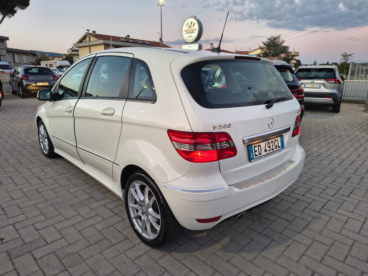 Mercedes-benz B 200 CDI 2.0 DIESEL*CAMBIO AUTOMATICO*