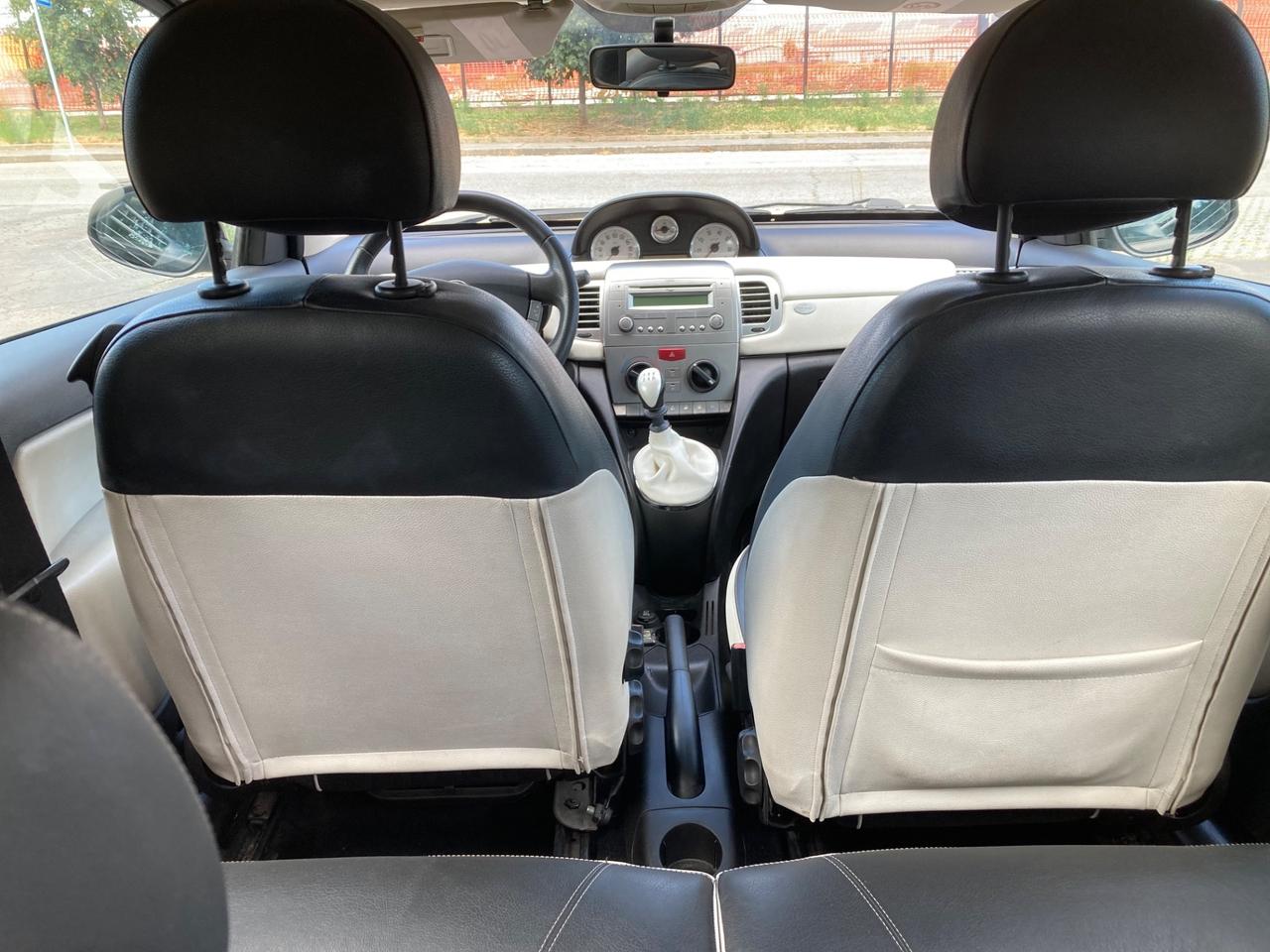 Lancia Ypsilon 1.2 69 CV Elle