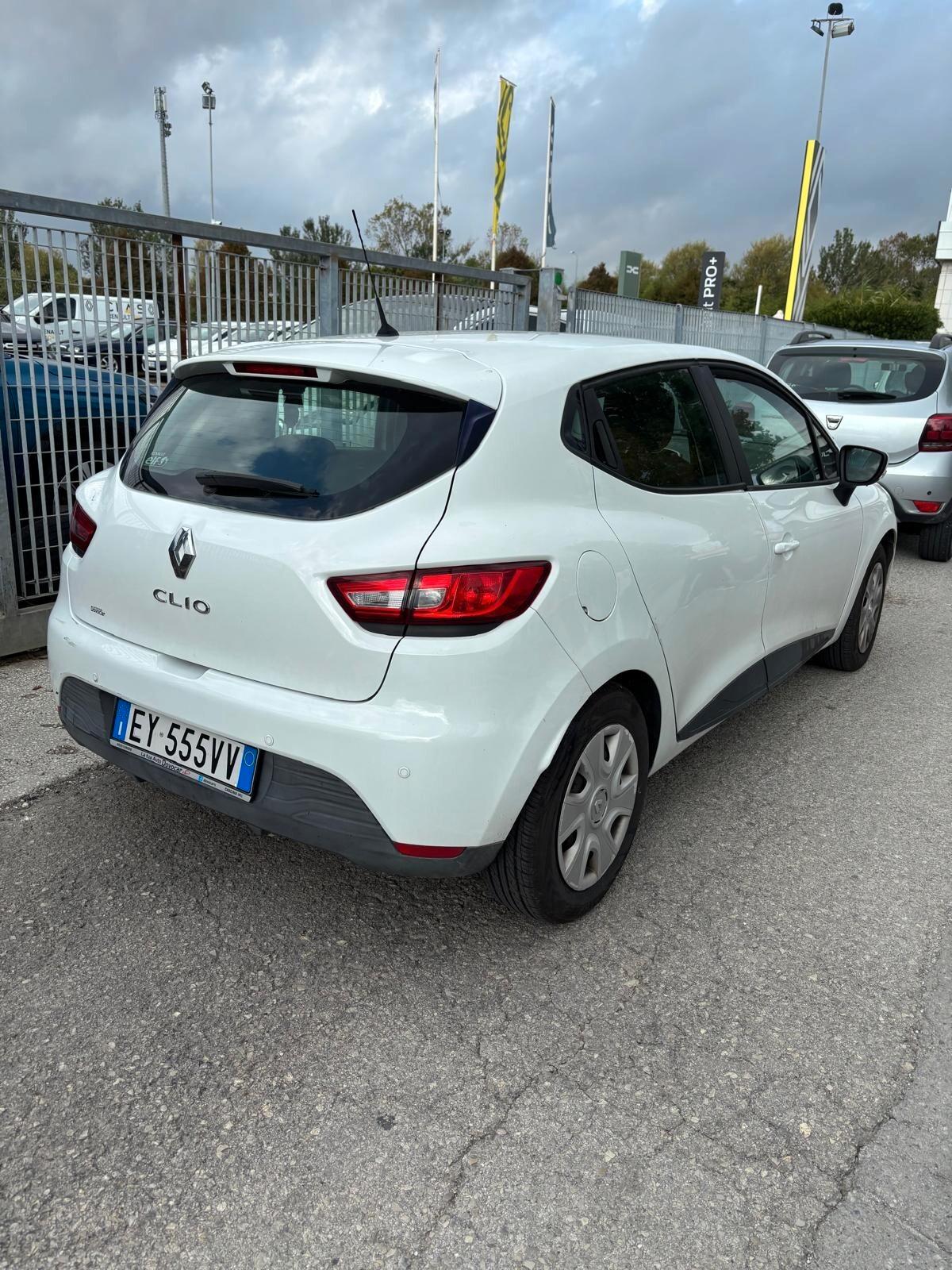 Opel Corsa 1.2 5 porte Club