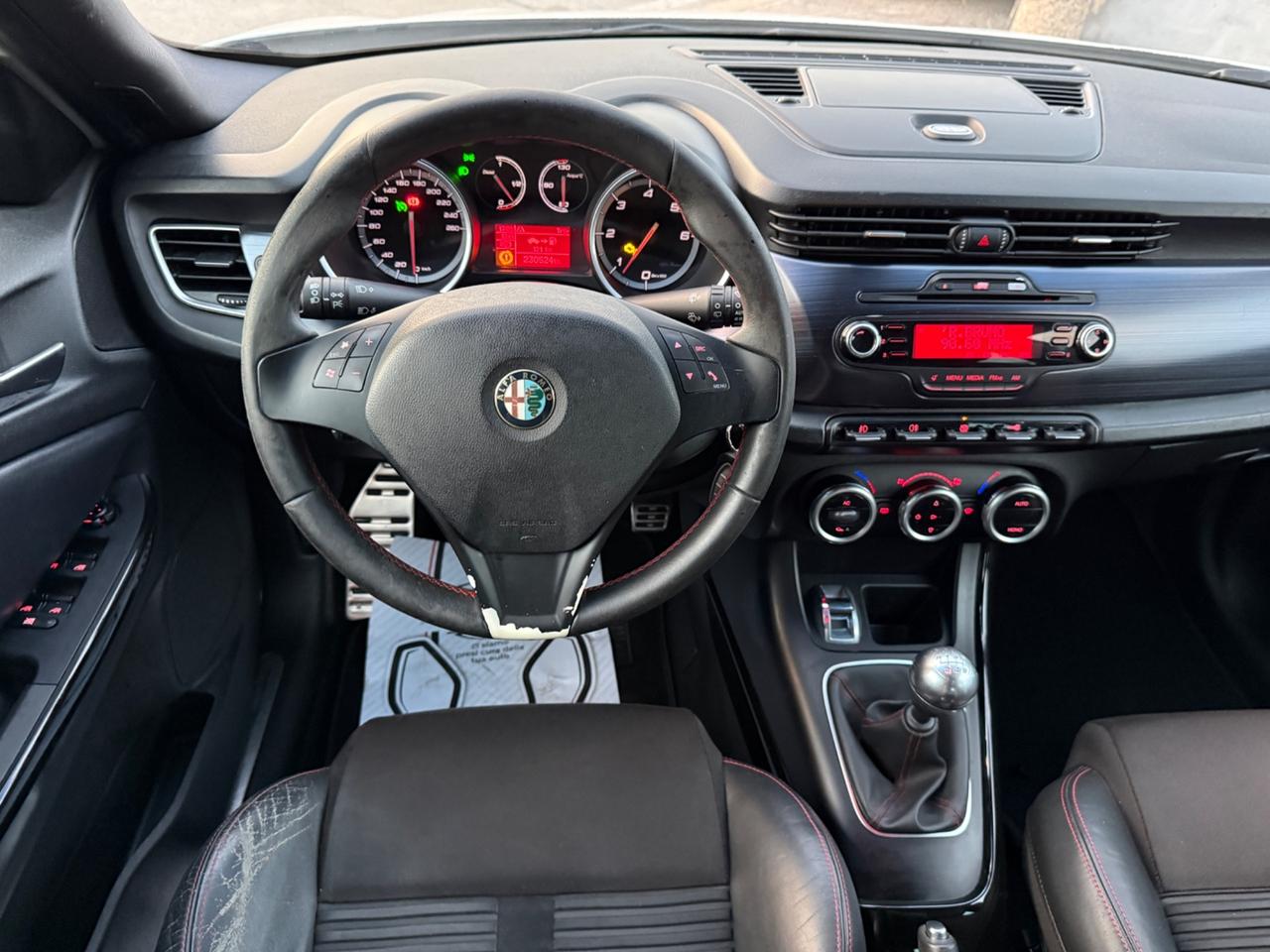 Alfa Romeo Giulietta 2.0 JTDm-2 140 CV Exclusive