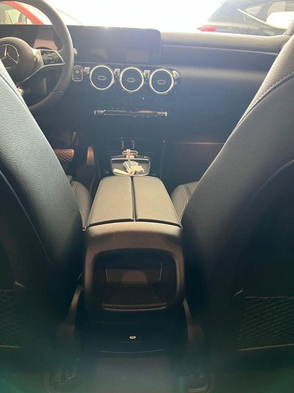 Mercedes-Benz Classe A A 180 d Automatic Business Extra