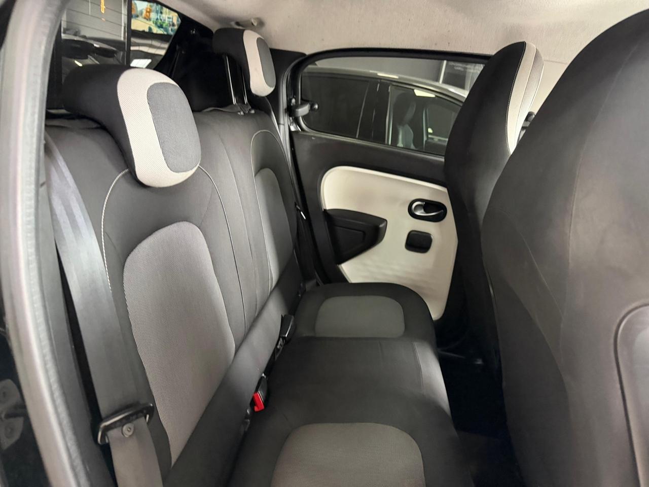 Renault Twingo 1.0 tCe 70cv La Parisienne 2016